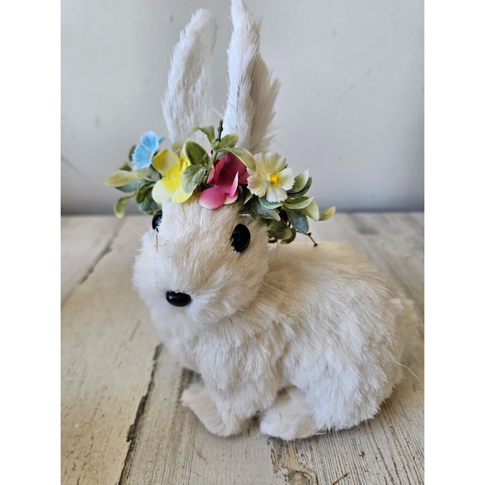 Vintage Pier 1 Easter sisal bottle brush rabbit Bunny white flowers spring Easte